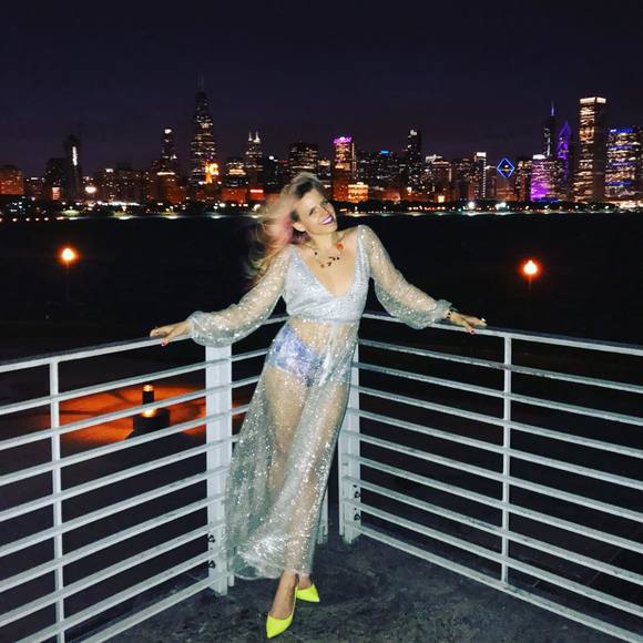 Meet your Posher, Alexis - Picture 1 of 1